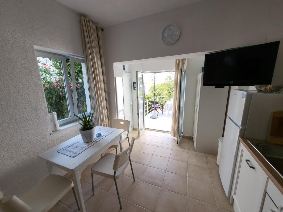 Apartment Stipe ドンヤ・クラダ エクステリア 写真